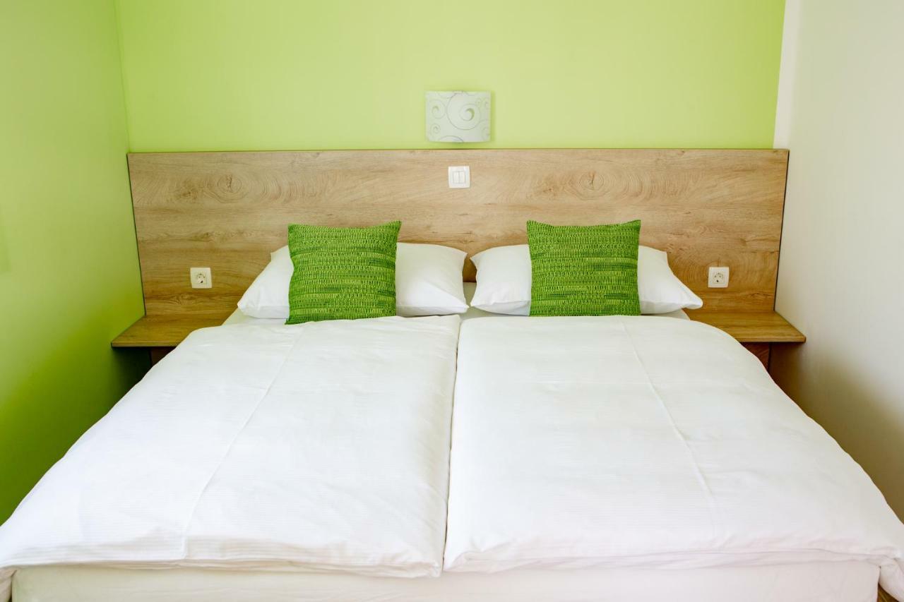 Rooms Sajina Podgrad  Buitenkant foto